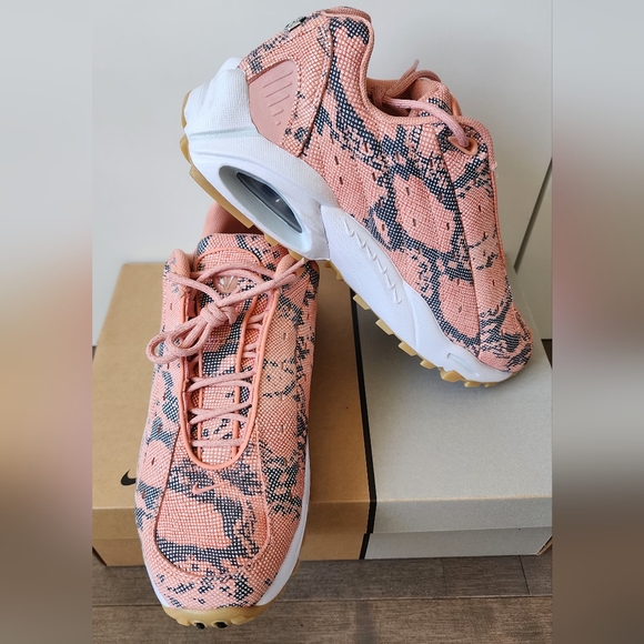 Nike Hot Step Air Terra/Nocta (US 8.5) - Picture 4 of 16